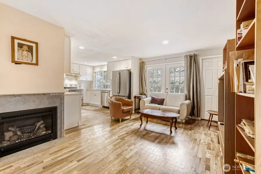 16717 NE 18th Street, Bellevue, WA 98008 - #3