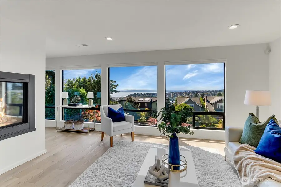 1942 7th Avenue W, Seattle, WA 98119 - #3