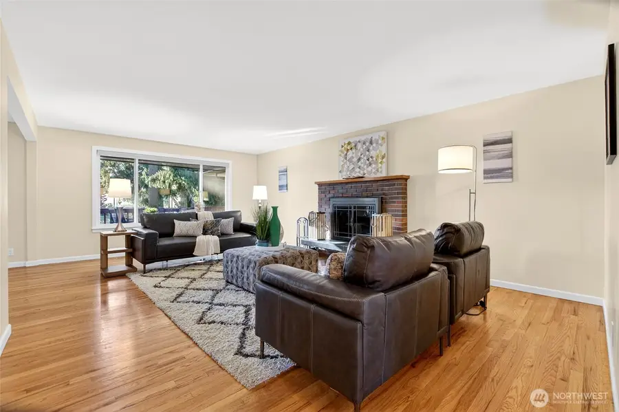 12721 3rd Avenue Nw, Seattle, WA 98177 - #2