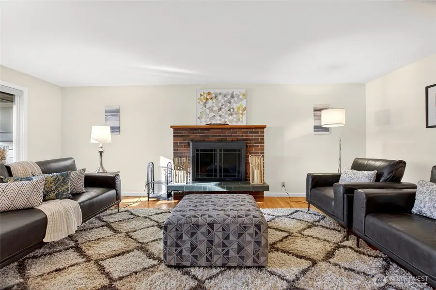 12721 3rd Avenue Nw, Seattle, WA 98177 - #3