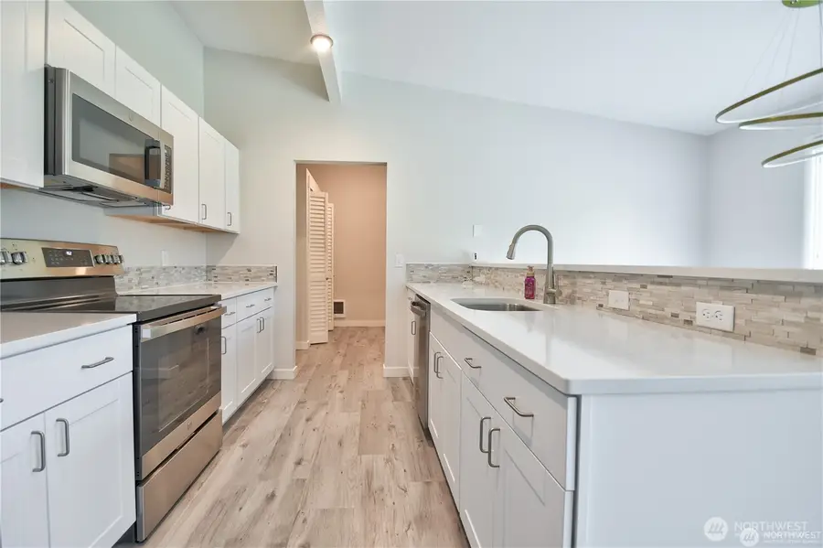 4107 Lloyd Street Se #A/B, Tumwater, WA 98501 - #2