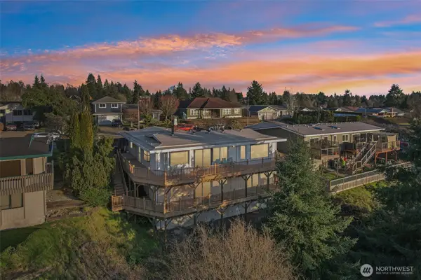 3308 N Narrows Drive, Tacoma, WA 98407