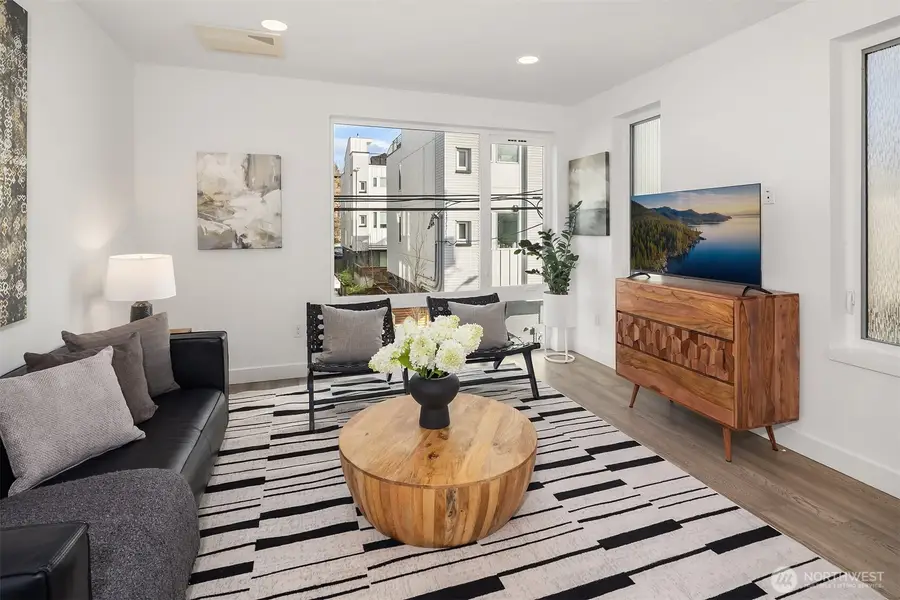 1116 13th Avenue #C, Seattle, WA 98122 - #2