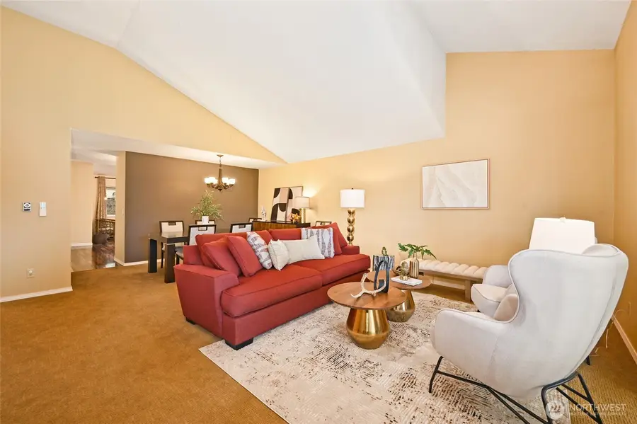 6301 Sand Point Way Ne #E3, Seattle, WA 98115 - #3