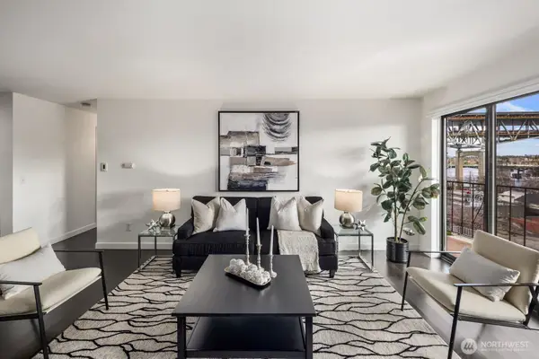 3905 4th Avenue Ne #301, Seattle, WA 98105