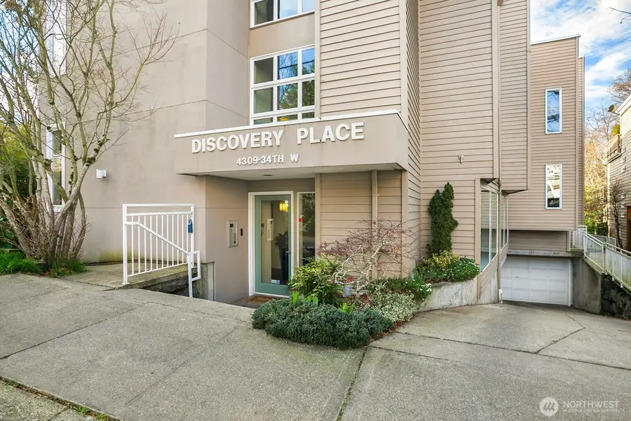 4309 34th Avenue W #103, Seattle, WA 98199 - #2