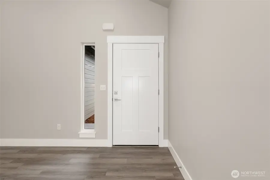 208 Shannon Lewis Lane, Winlock, WA 98596 - #2