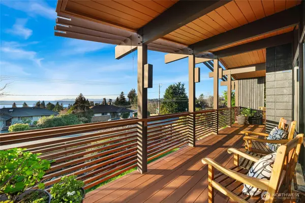 18600 4th Avenue Sw, Normandy Park, WA 98166