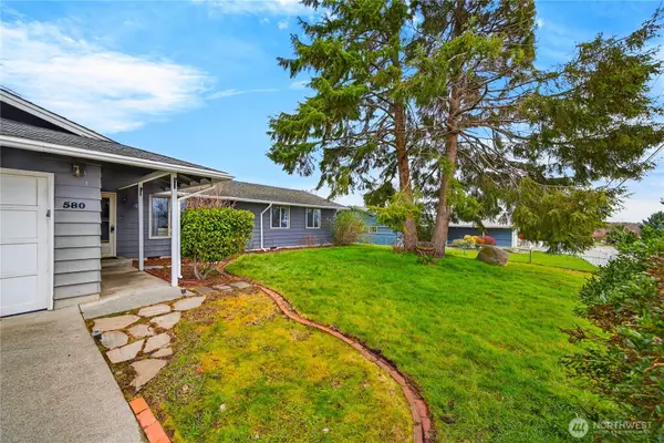 580 SW 3rd Avenue, Oak Harbor, WA 98277