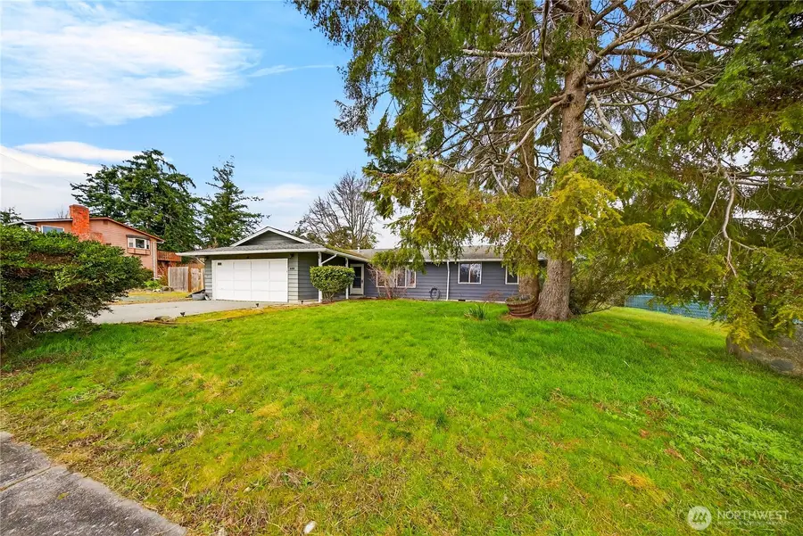 580 SW 3rd Avenue, Oak Harbor, WA 98277 - #2