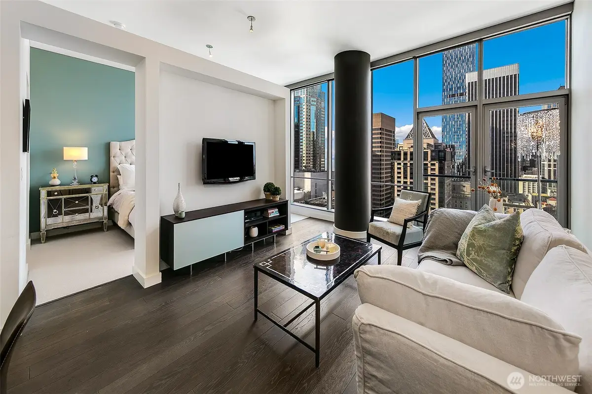 909 5th Avenue #2002, Seattle, WA 98164 - #1