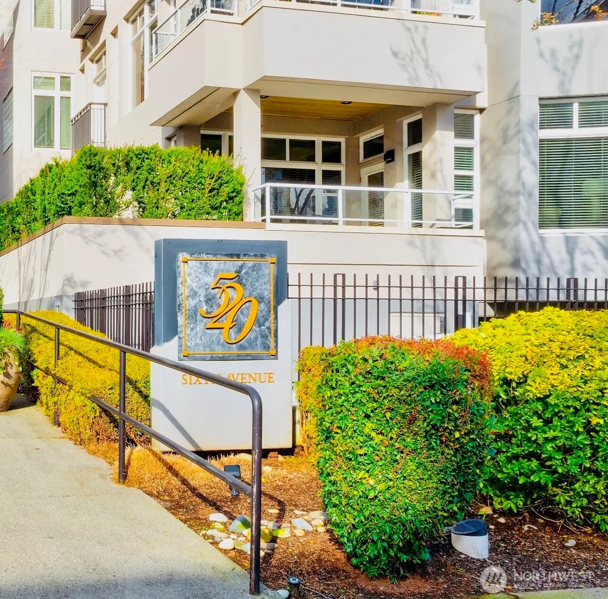 520 6th Avenue #4003, Kirkland, WA 98033 - #1