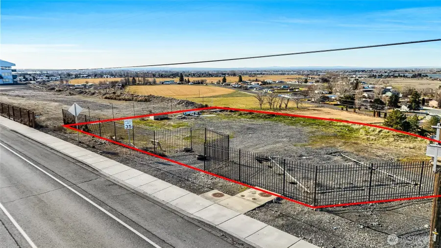 4994 Airway Drive Ne, Moses Lake, WA 98837 - #2