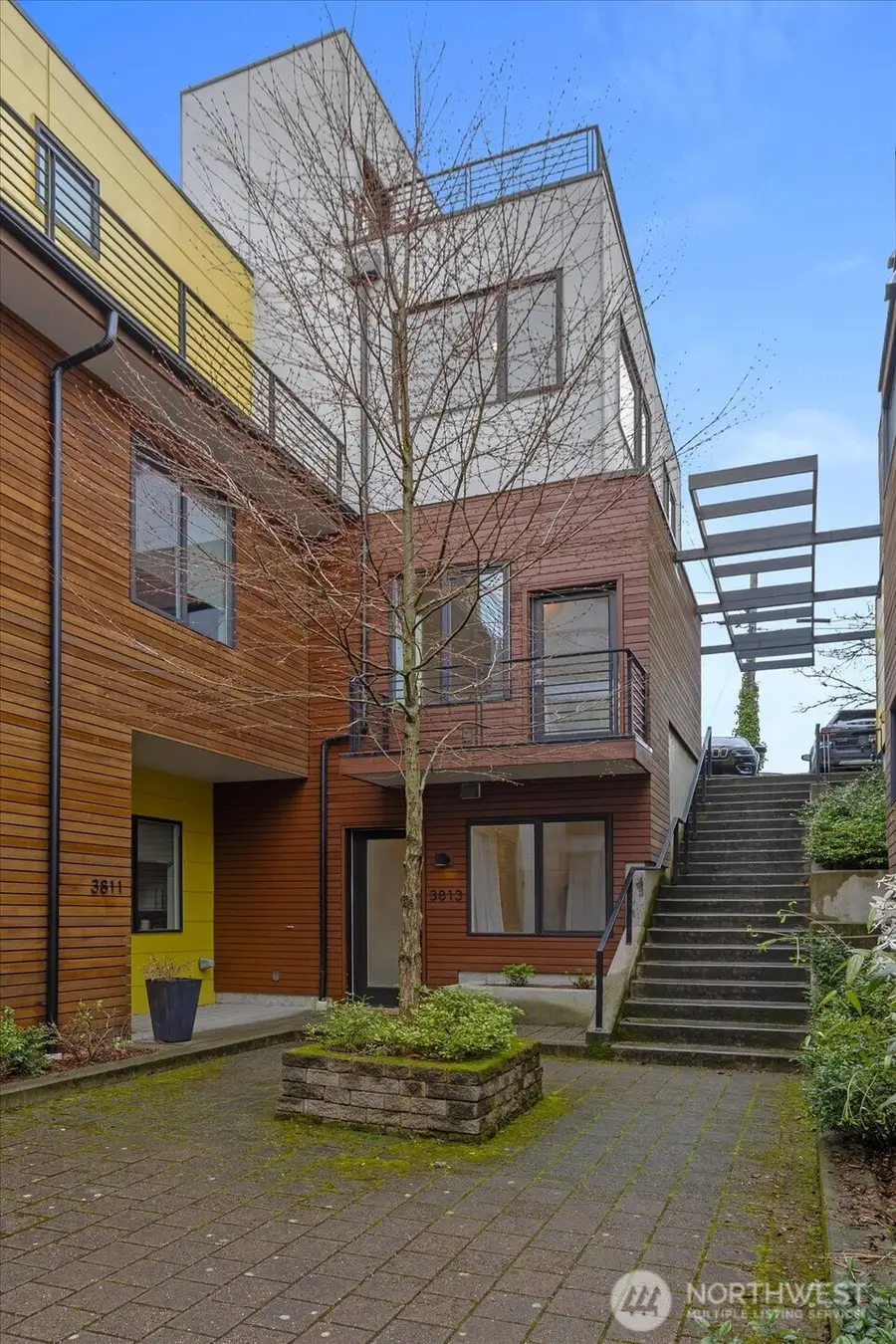 3813 Fremont Lane N, Seattle, WA 98103 - #2