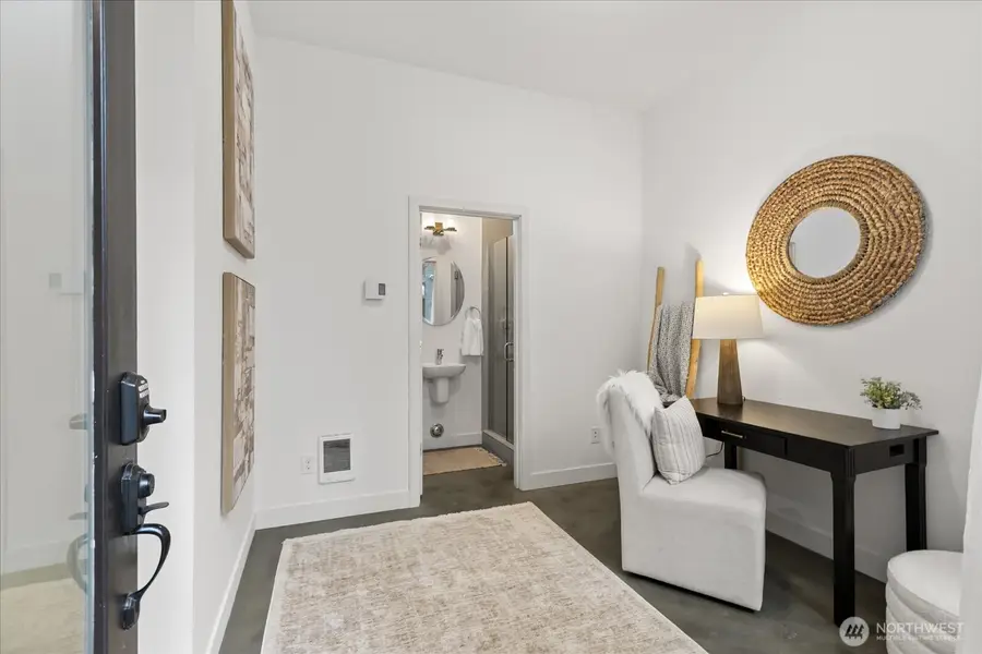 3813 Fremont Lane N, Seattle, WA 98103 - #3