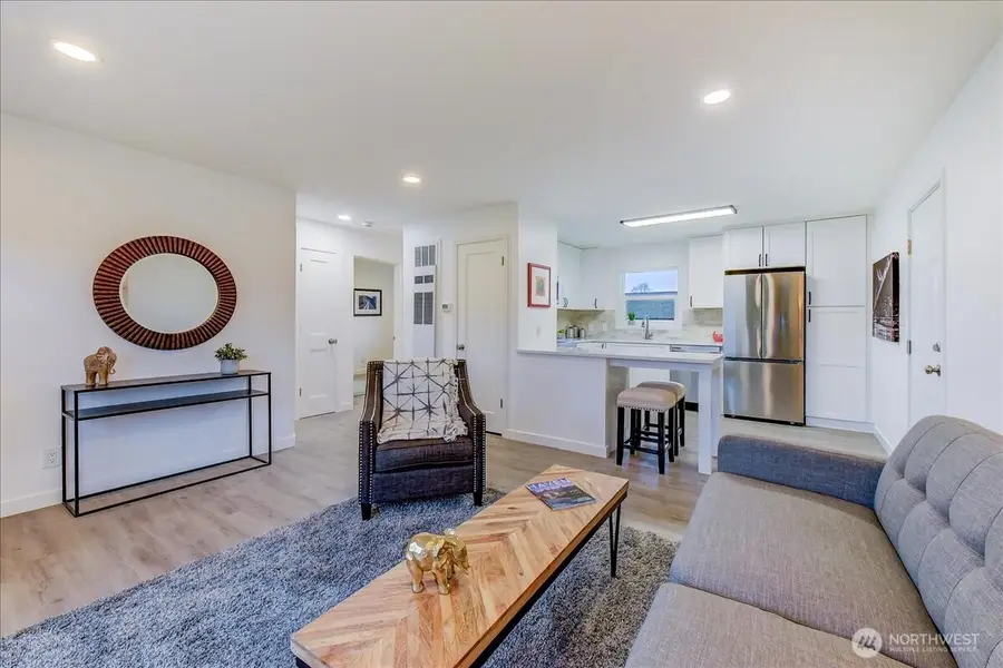 9320 31st Place Sw, Seattle, WA 98126 - #3