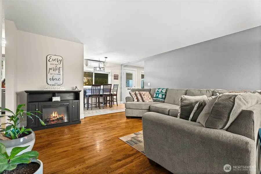 703 22nd Street Se, Auburn, WA 98002 - #2