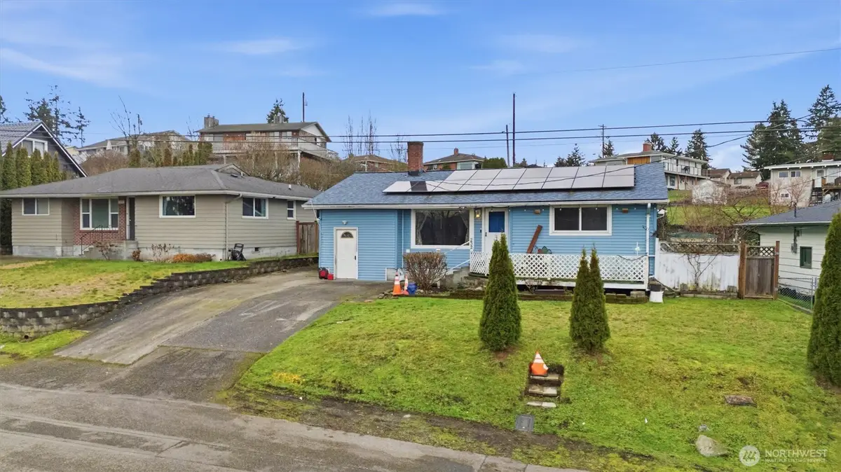 232 Bridgeway, Everett, WA 98201 - #1