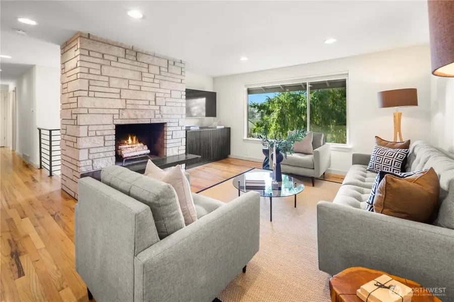 3808 38th Avenue S, Seattle, WA 98118 - #2