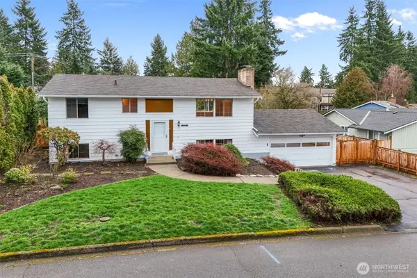 32118 10th Avenue S, Federal Way, WA 98003