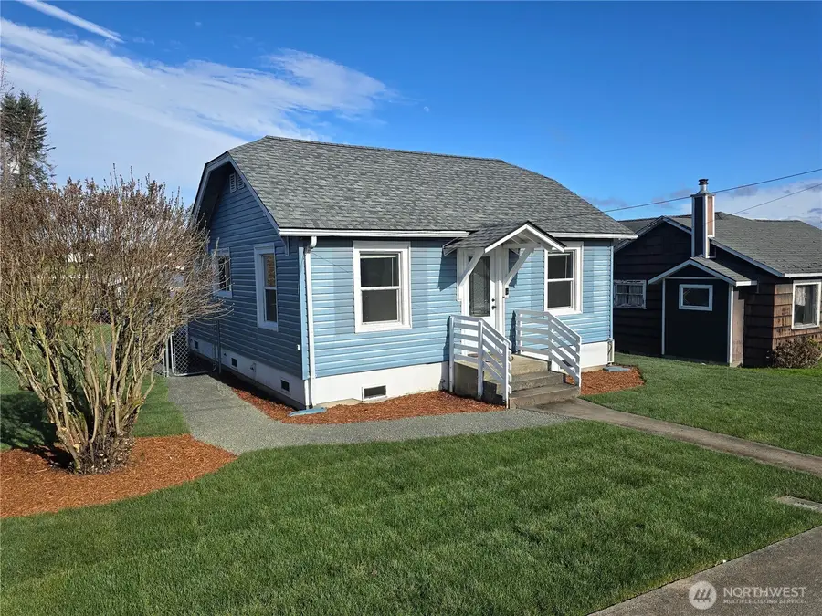 1035 W 8th Street, Port Angeles, WA 98363 - #3