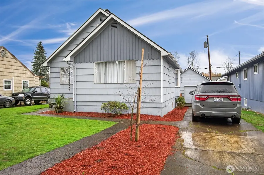 1210 8th Avenue, Longview, WA 98632 - #3
