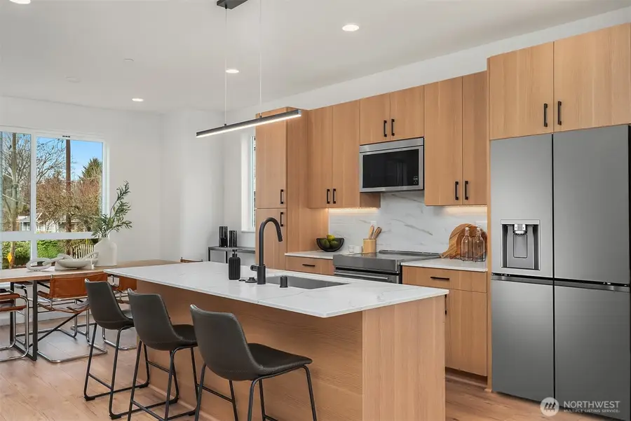 223 NE 75th Street, Seattle, WA 98115 - #3