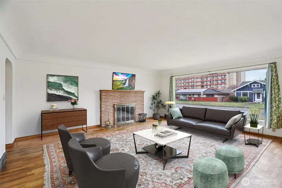 1527 J Street Se, Auburn, WA 98002 - #2