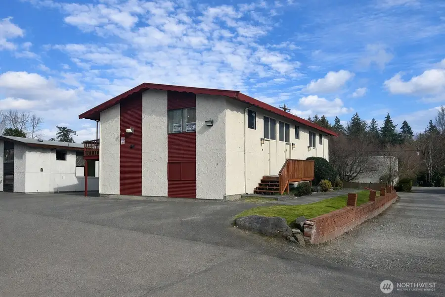 8803 23rd Avenue Ne, Seattle, WA 98115 - #2