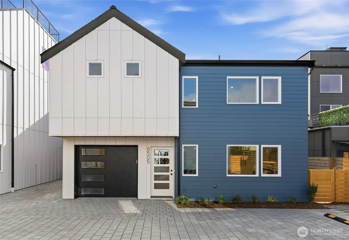 6505 19th Avenue Nw, Seattle, WA 98117 - #1