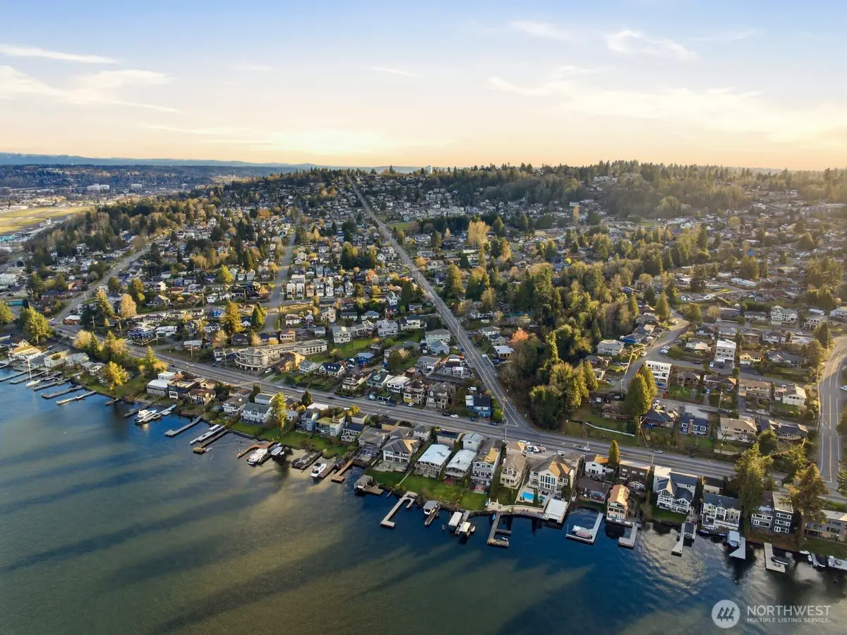 11027 84th Avenue S, Seattle, WA 98178 - #1