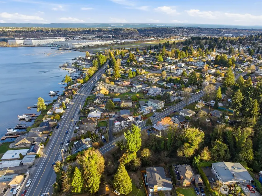 11027 84th Avenue S, Seattle, WA 98178 - #2