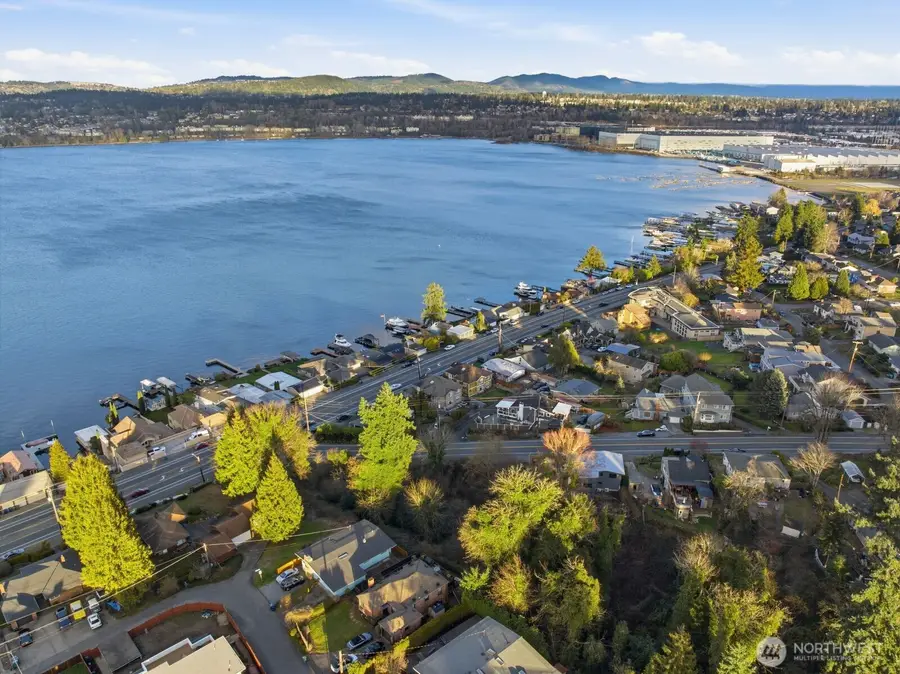 11027 84th Avenue S, Seattle, WA 98178 - #3