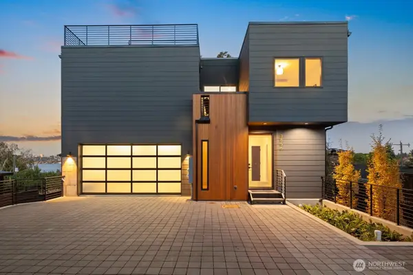 3856 Cascadia Avenue S, Seattle, WA 98118