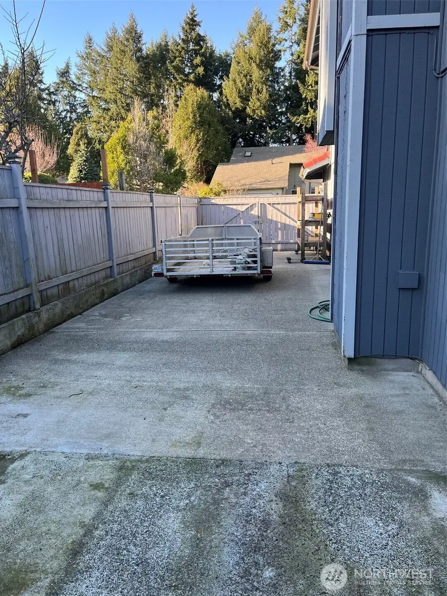 9216 70th Street Sw, Lakewood, WA 98498 - #3