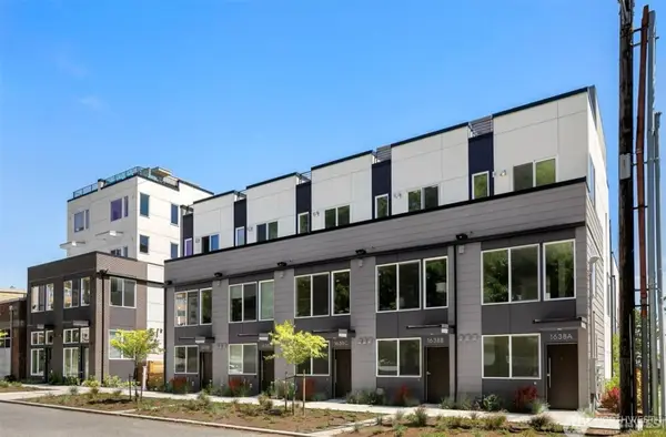 1638 20th Avenue #B, Seattle, WA 98122