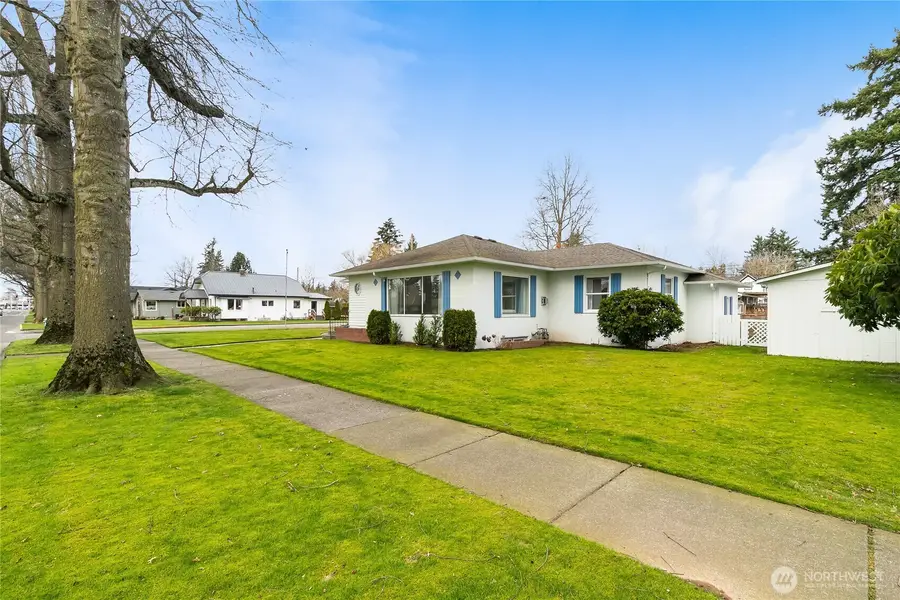 1416 Front Street, Lynden, WA 98264 - #3