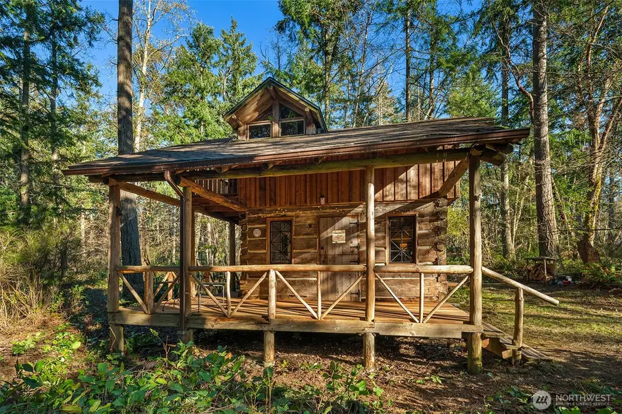 27810 99th Avenue Sw, Vashon, WA 98070 - #2