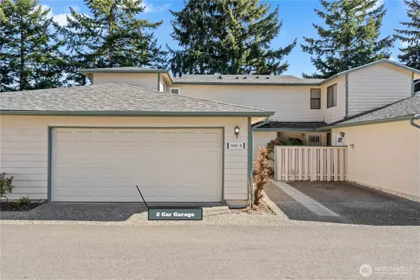 11045 SE 249th Court #2B, Kent, WA 98030
