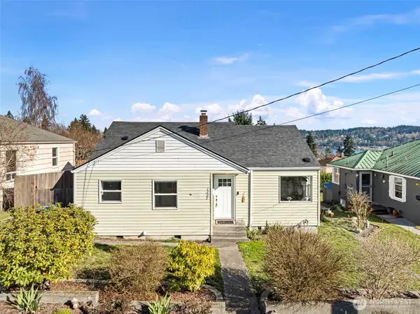 1332 Nipsic Avenue, Bremerton, WA 98310