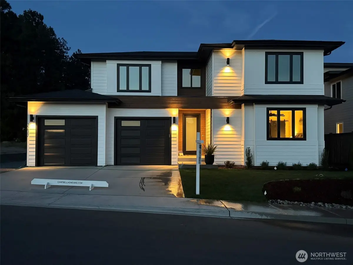 3233 NW Brianna Avenue, East Wenatchee, WA 98802 - #1