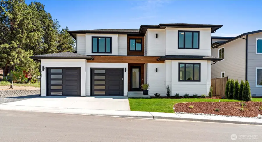 3233 NW Brianna Avenue, East Wenatchee, WA 98802 - #2