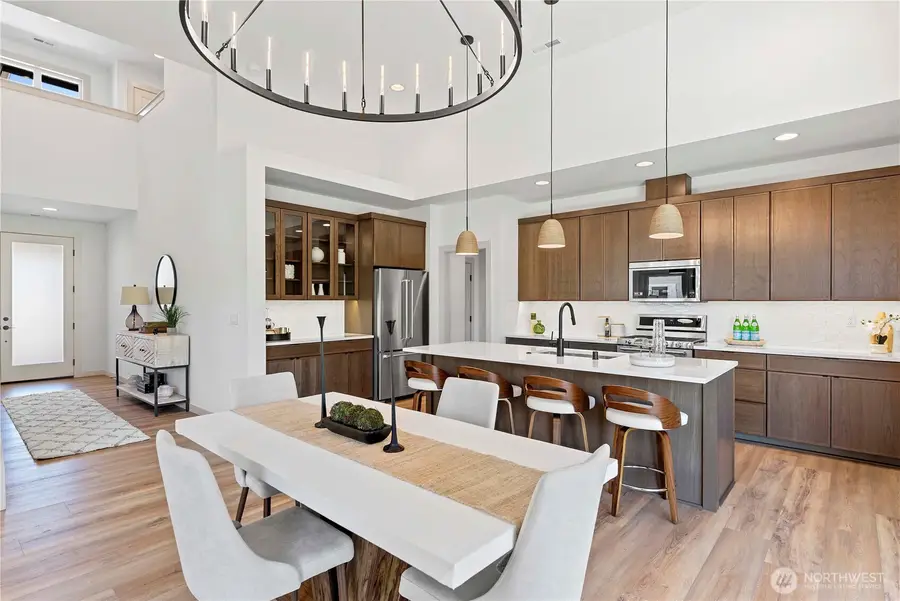 3233 NW Brianna Avenue, East Wenatchee, WA 98802 - #3