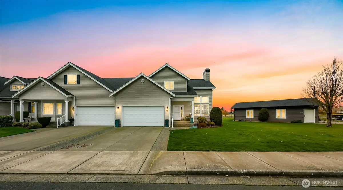 1725 Harrison #106, Lynden, WA 98264 - #1