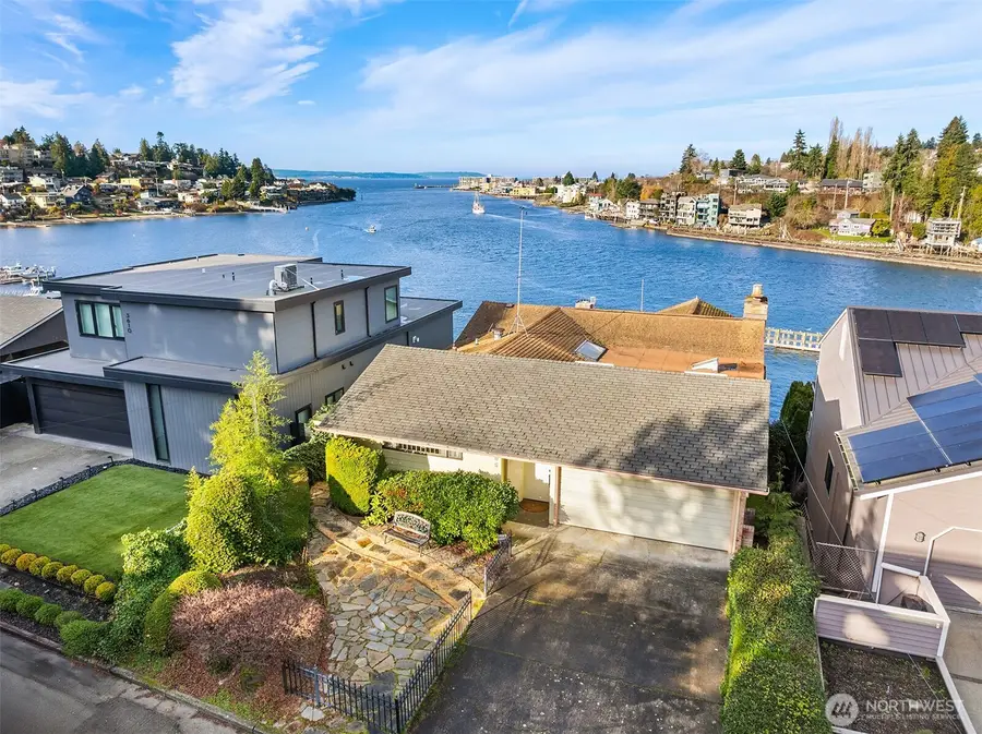 3606 W Commodore Way, Seattle, WA 98199 - #3