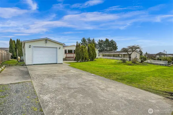 8356 Sea Breeze Court, Blaine, WA 98230
