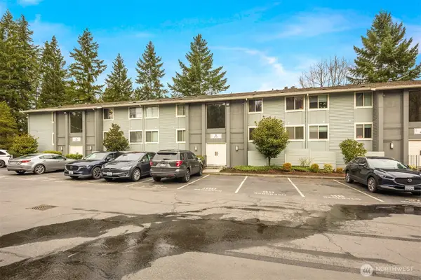4707 W Lake Sammamish Parkway Se #d304, Issaquah, WA 98027