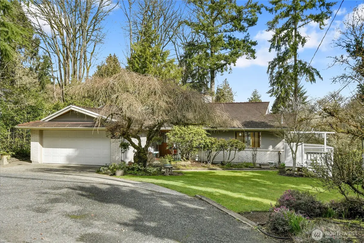 18722 56th Avenue Ne, Kenmore, WA 98028 - #1