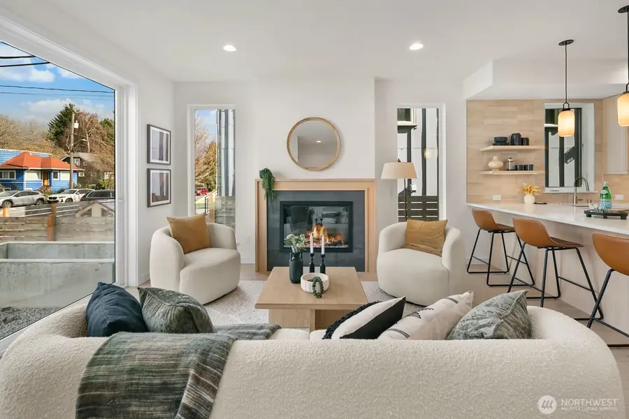 2851 NW 70th Street, Seattle, WA 98117 - #3