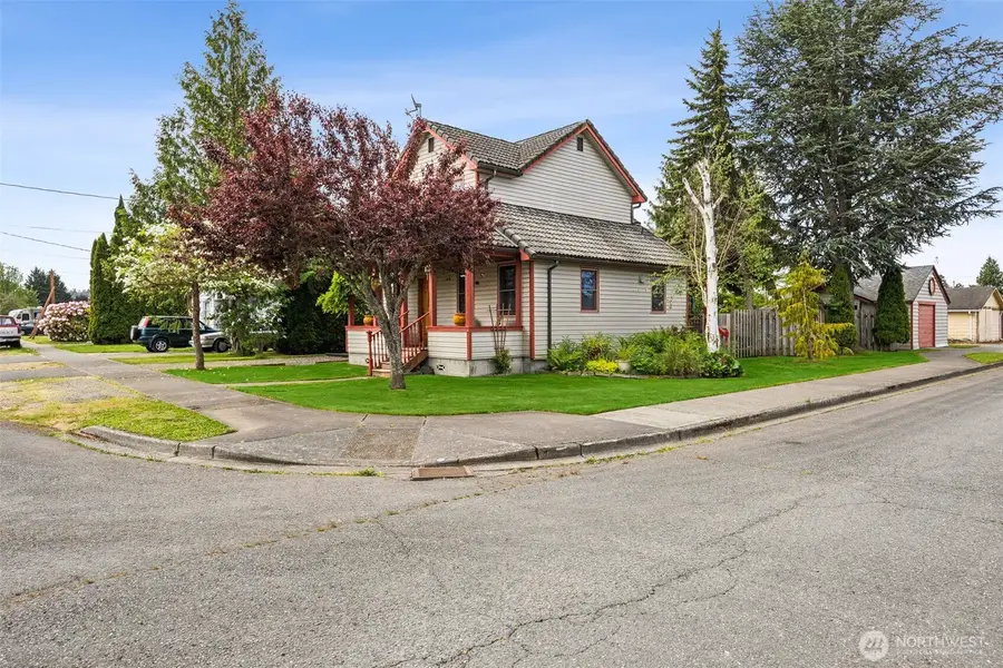 311 S Perkins Street, Buckley, WA 98321 - #3